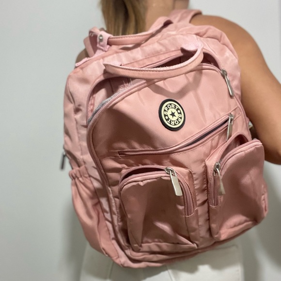 Multi pocket Backpack - Picture 3 of 6